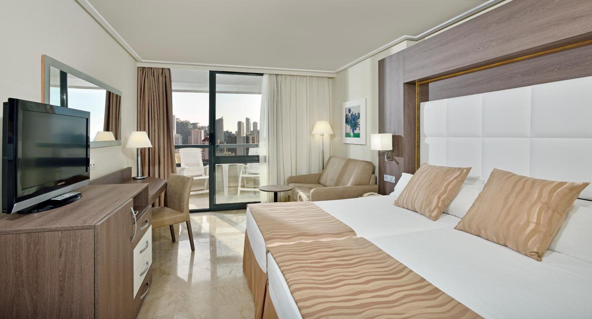 เมเลีย เบนิดอร์ม Hotel ห้อง รูปภาพ