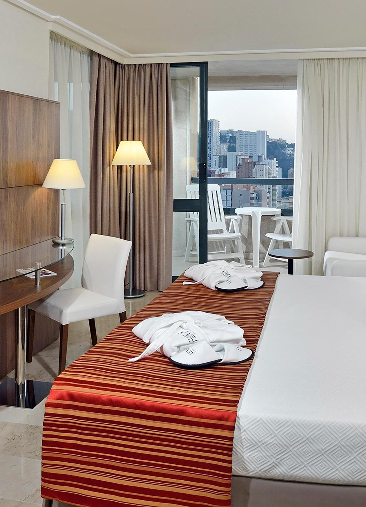 เมเลีย เบนิดอร์ม Hotel ภายนอก รูปภาพ